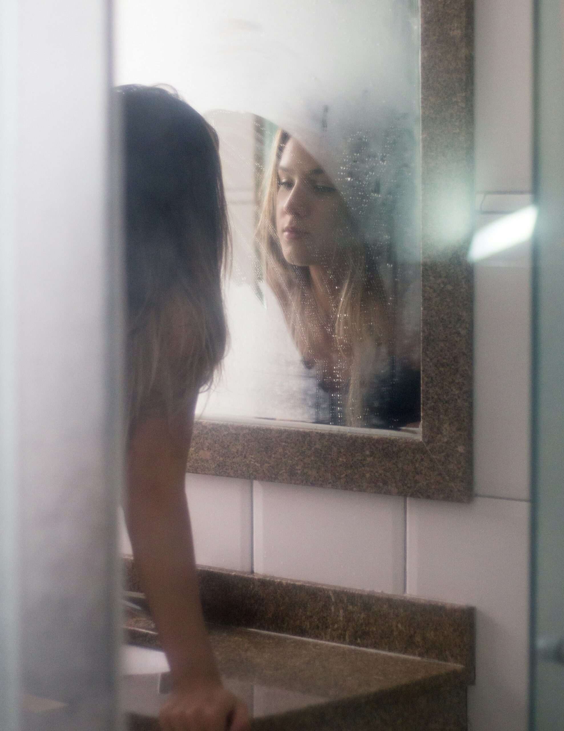 Mirror woman Mirror woman